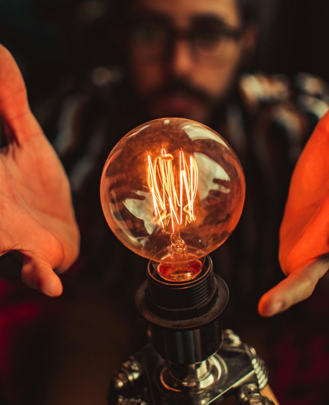 Driving Customer Engagement and Boosting Efficiency with a Versatile Utility App for Canada's Largest Electricity Distribution Company